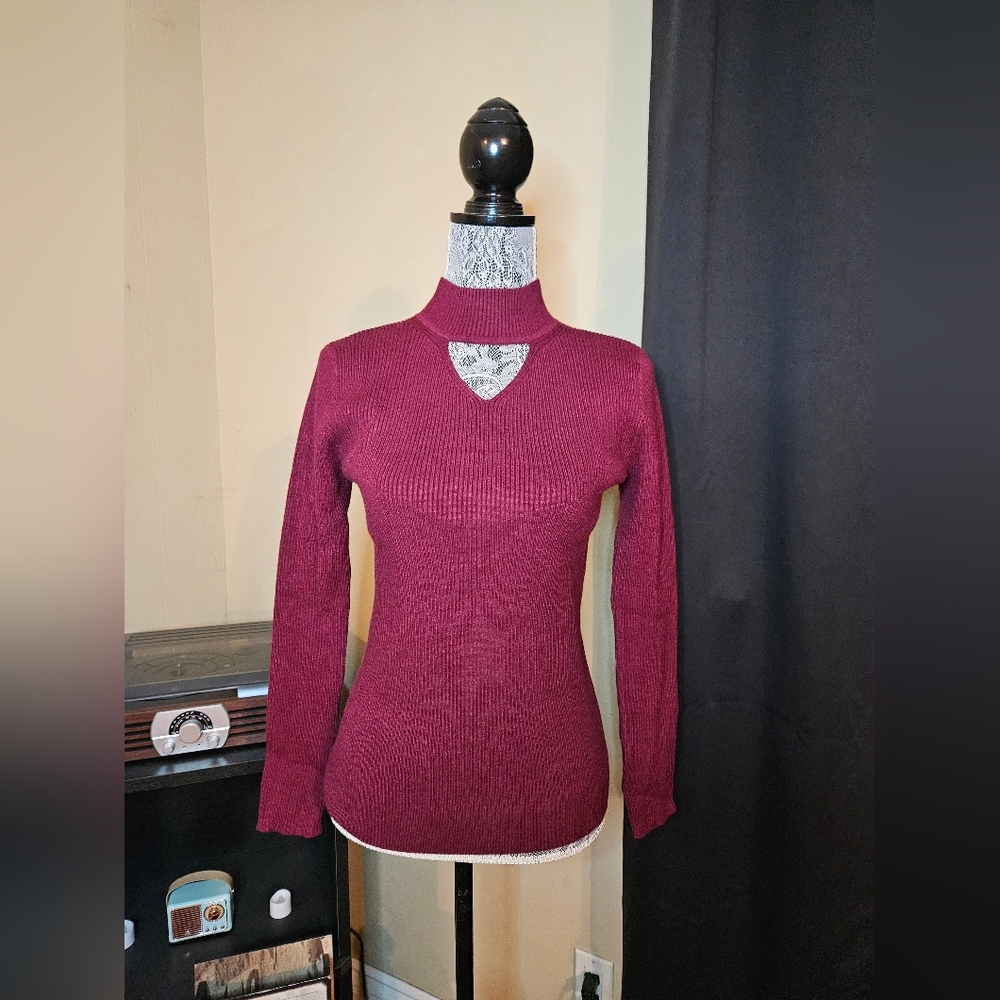 Mock Neck keyhole sweater